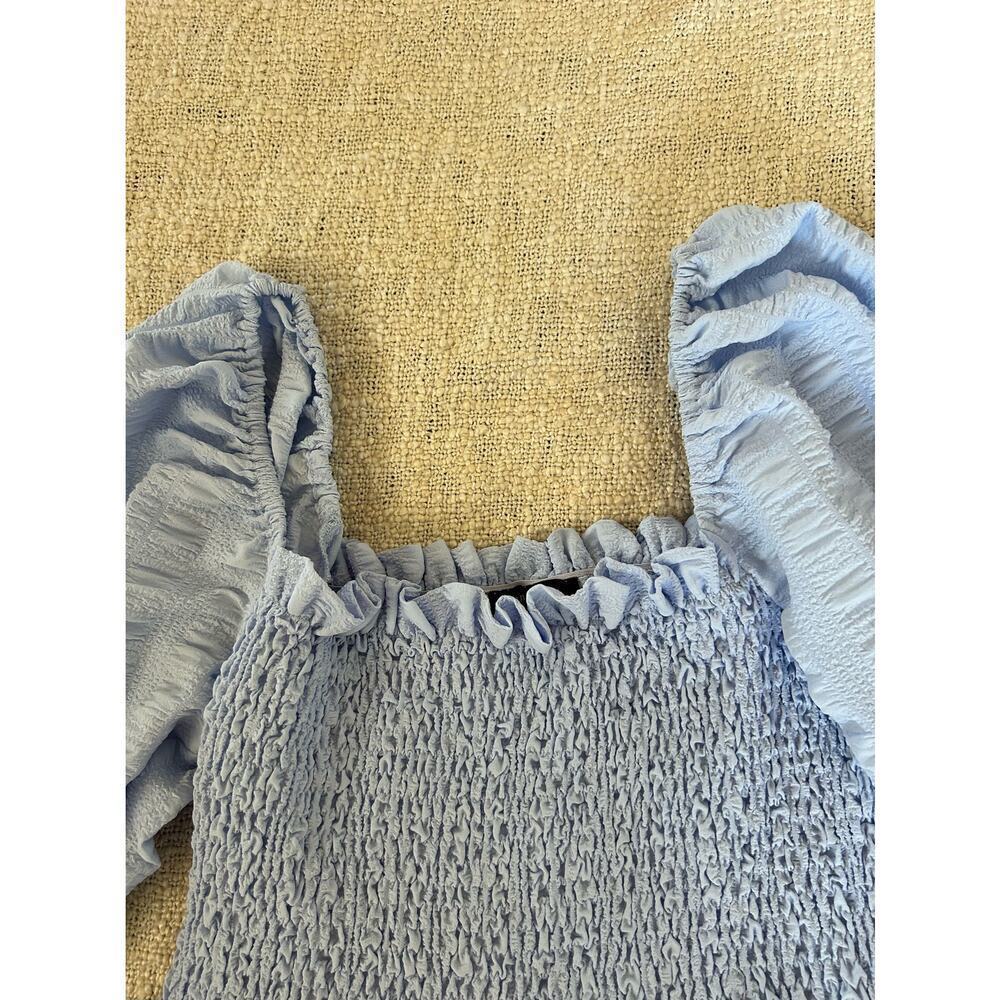 En Saison Periwinkle Blue Smocked Crop Top Size XS - Picture 5 of 6